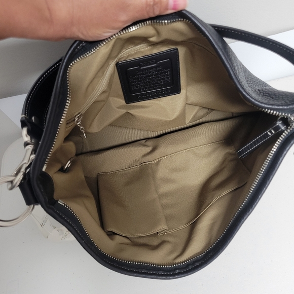 Coach NWT Sarah Black Pebble Leather Hobo. - Picture 12 of 16